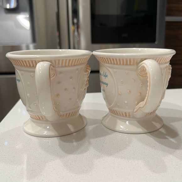 Vintage 2002 It's a Wonderful Life Mugs Angel Wings Christmas - Picture 3 of 8